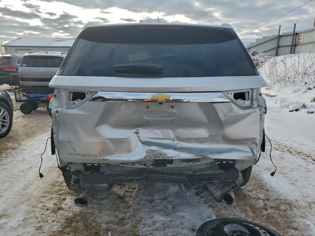 Chevrolet Traverse Ls Image 12