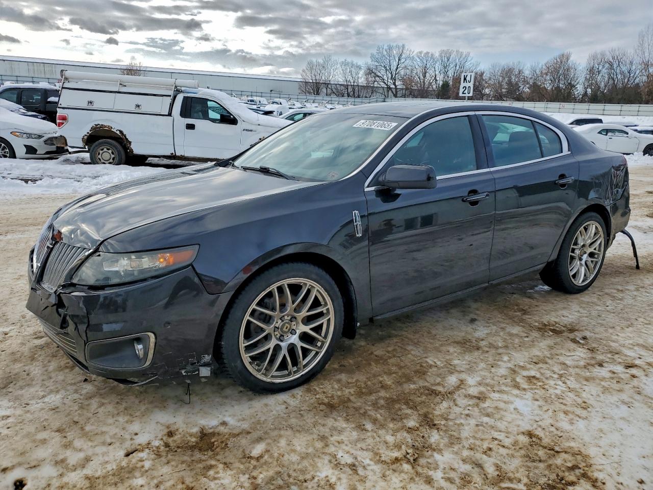 Lincoln MKS Image 1