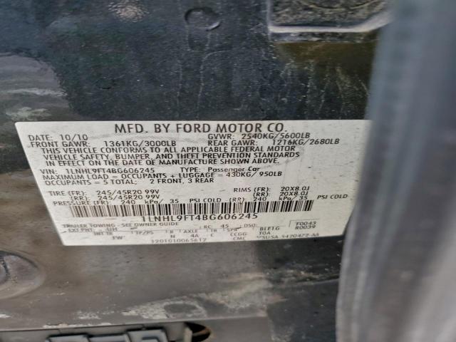 Lincoln MKS Image 10