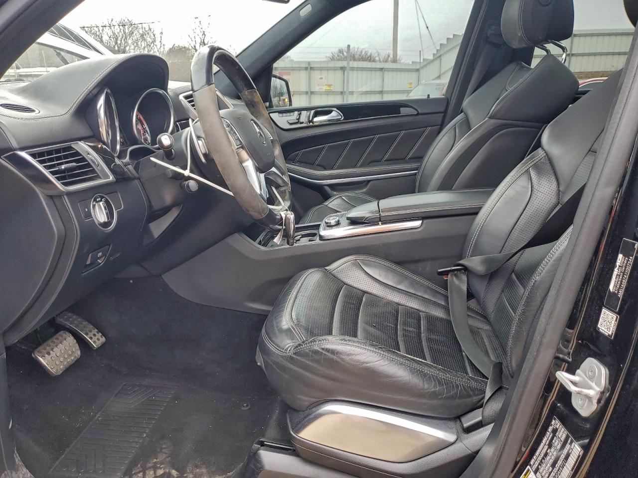 Mercedes-Benz G-Class 63 Amg Image 11