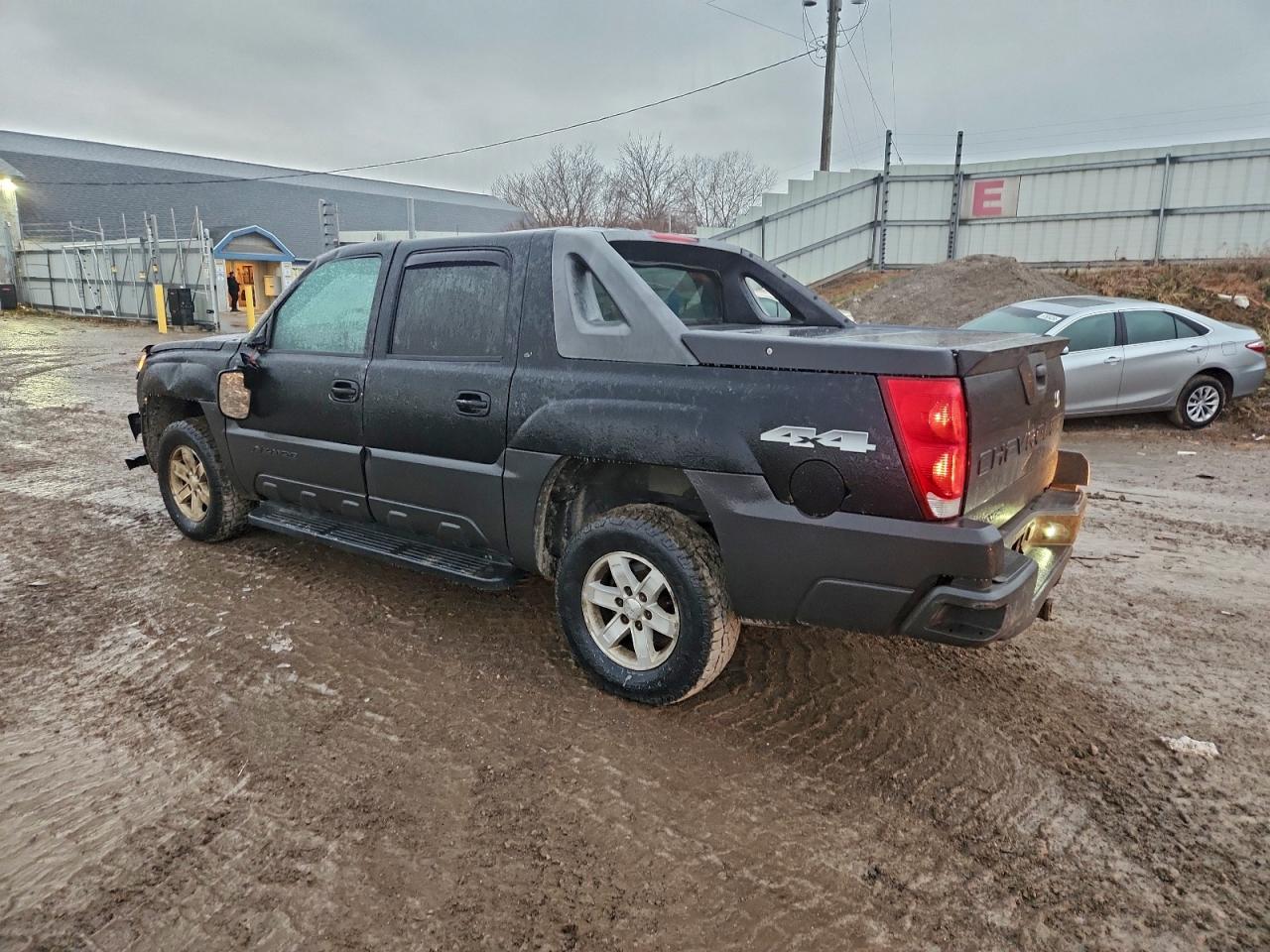 Chevrolet Avalanche K1500 Image 5