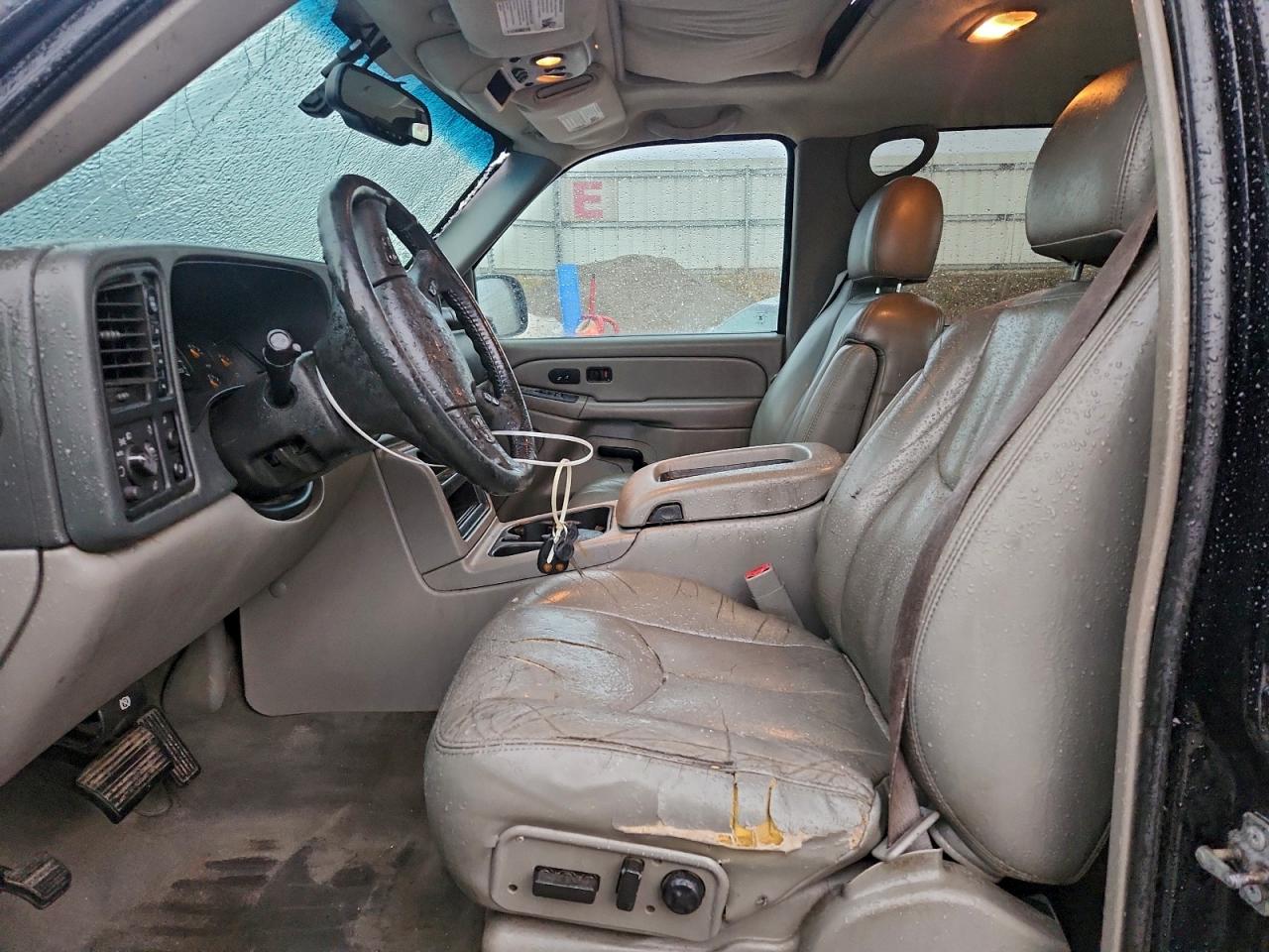 Chevrolet Avalanche K1500 Image 10