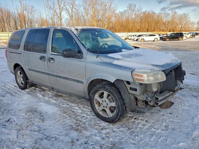 Chevrolet Uplander Ls Image 4