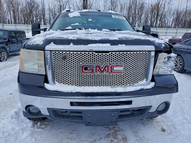 GMC Sierra K2500 Heavy Duty Image 9