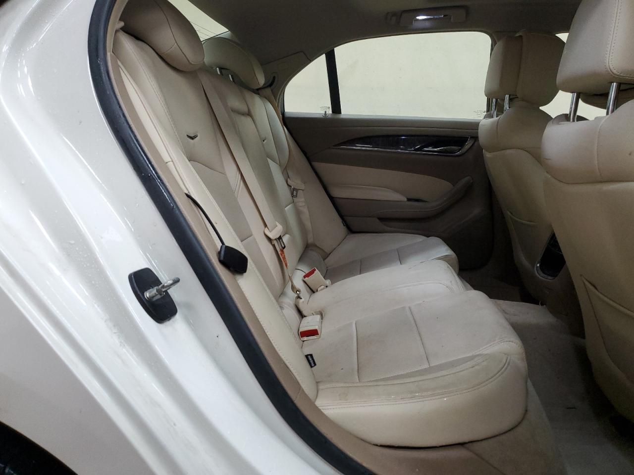 Cadillac CTS Luxury Collection Image 10