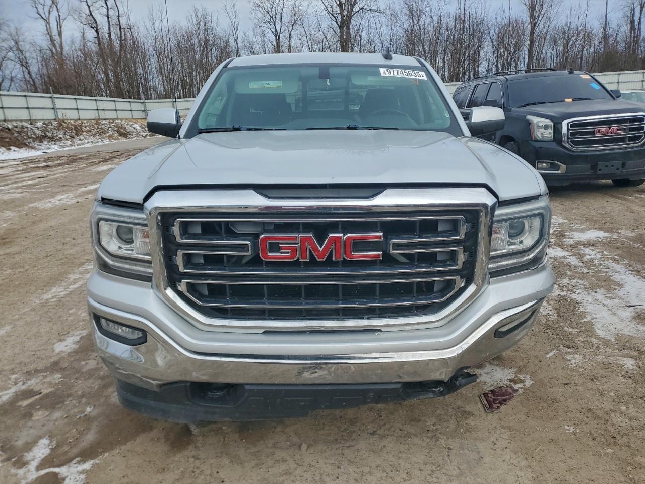 GMC Sierra K1500 Sle Image 7