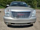 GMC Yukon Denali Image 3