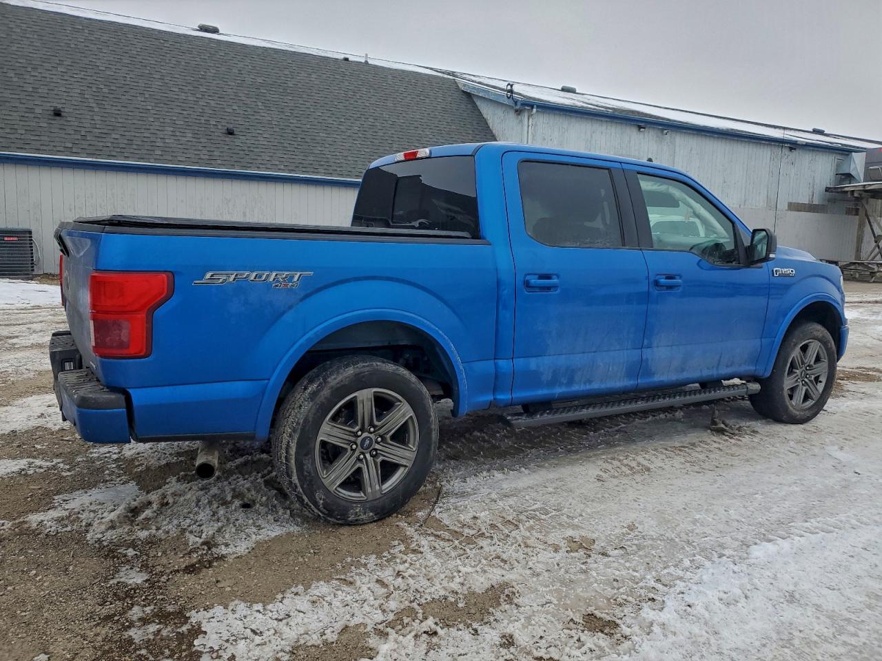 Ford F-150 Supercrew Image 5
