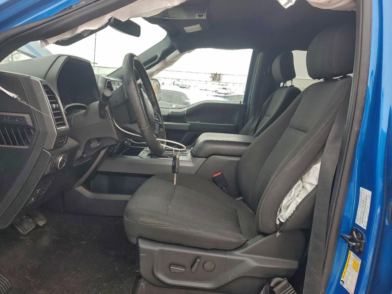 Ford F-150 Supercrew Image 9