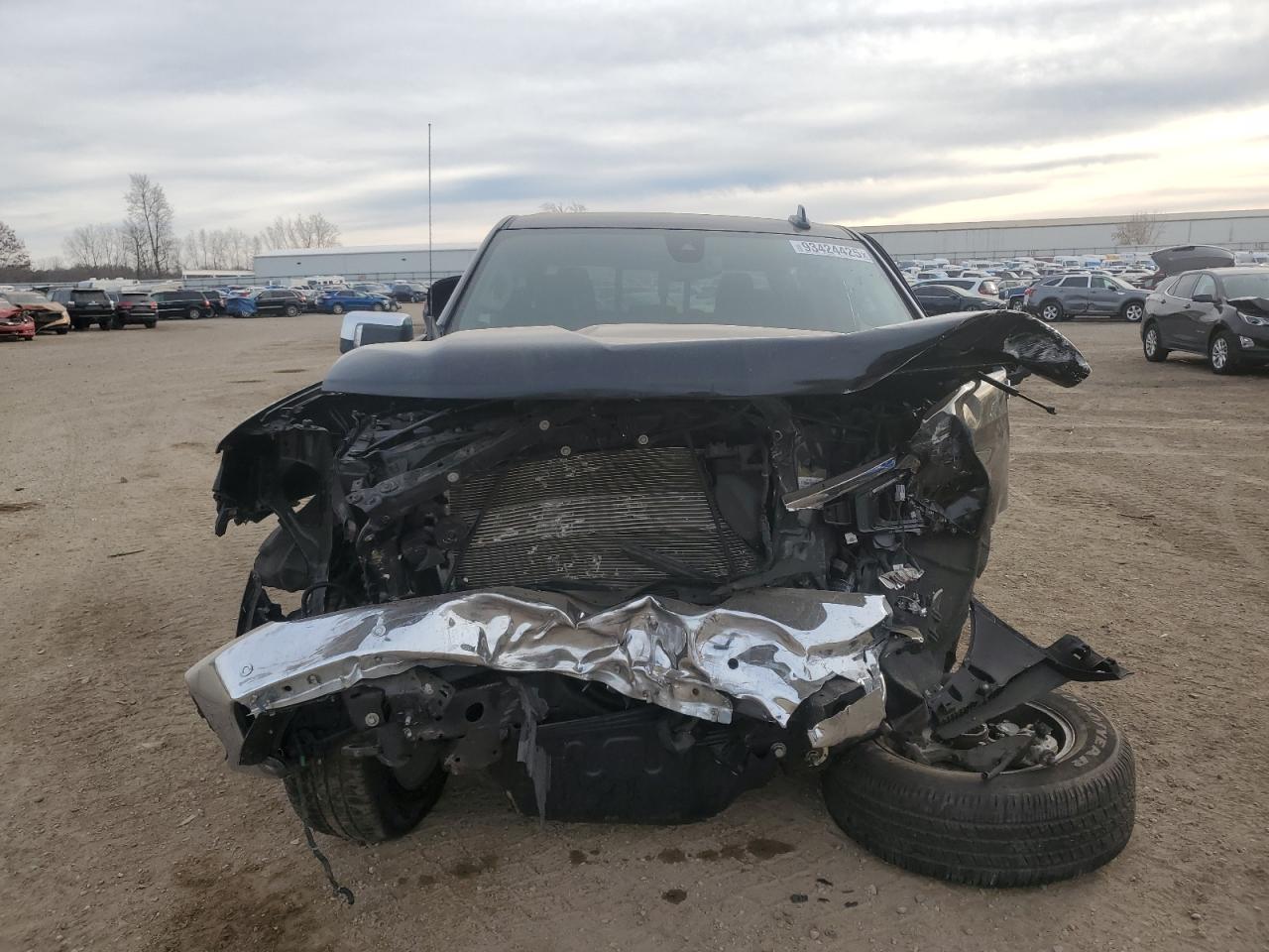 Chevrolet Silverado K1500 Ltz Image 2