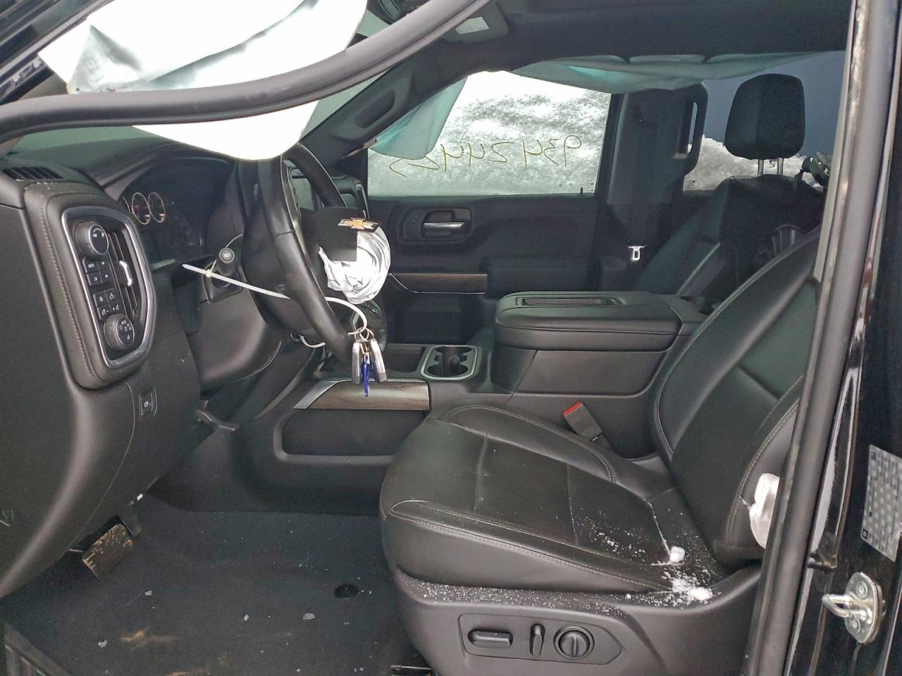 Chevrolet Silverado K1500 Ltz Image 13