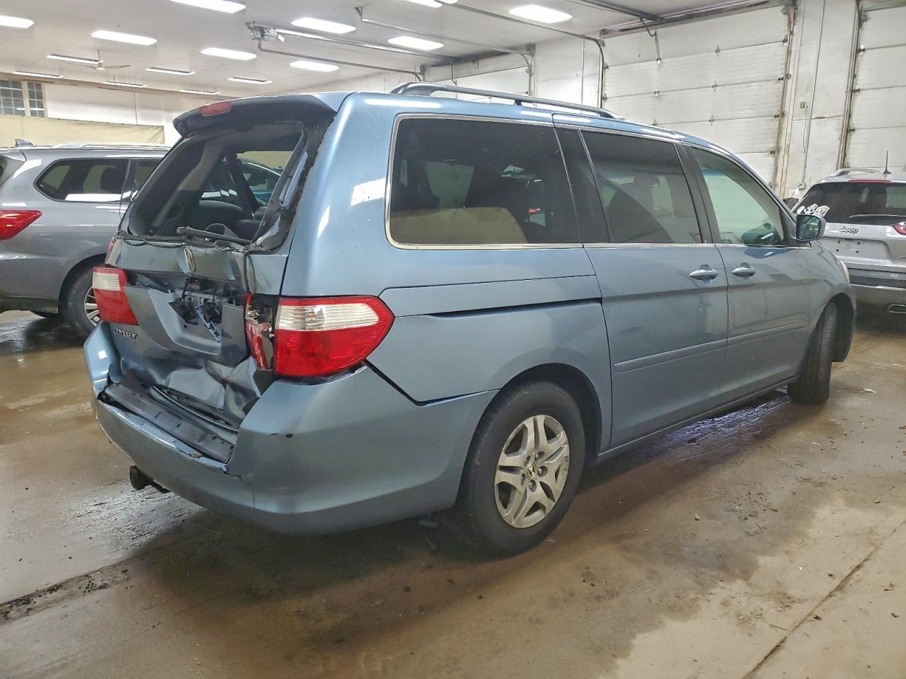 Honda Odyssey Exl Image 3