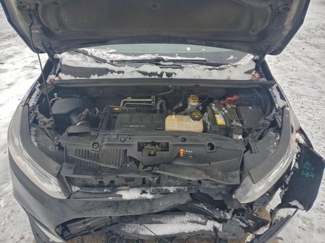 Chevrolet Trax Ls Image 3