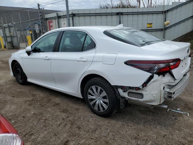 Toyota Camry Le Image 2