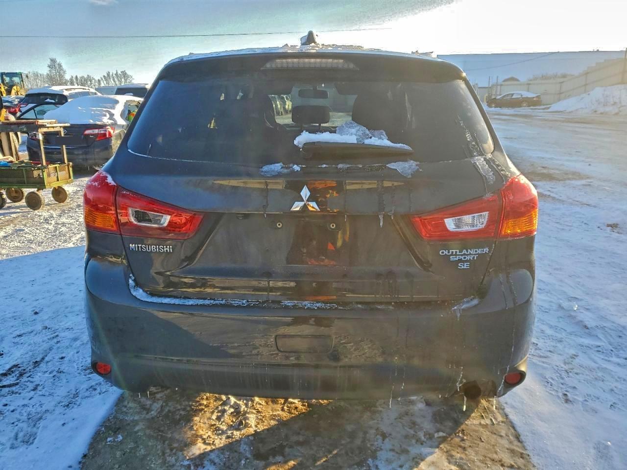 Mitsubishi Outlander Es Image 10