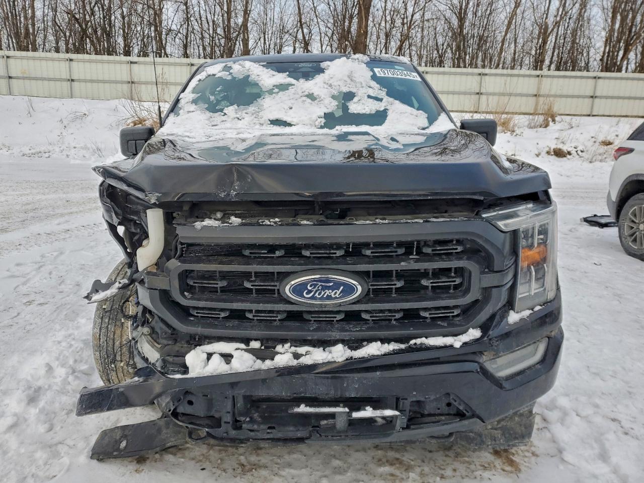 Ford F-150 Supercrew Image 6