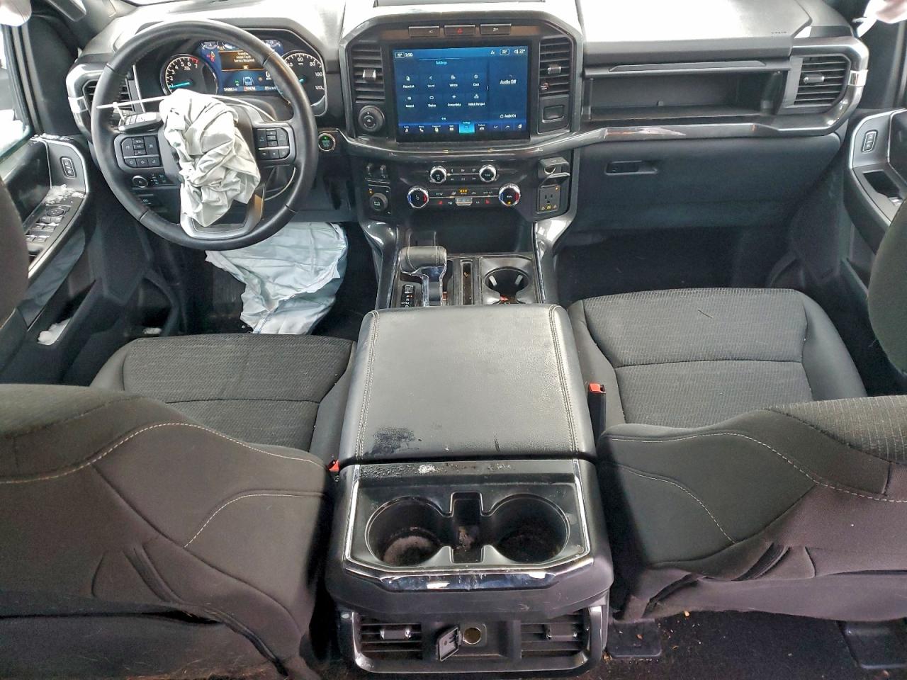 Ford F-150 Supercrew Image 7