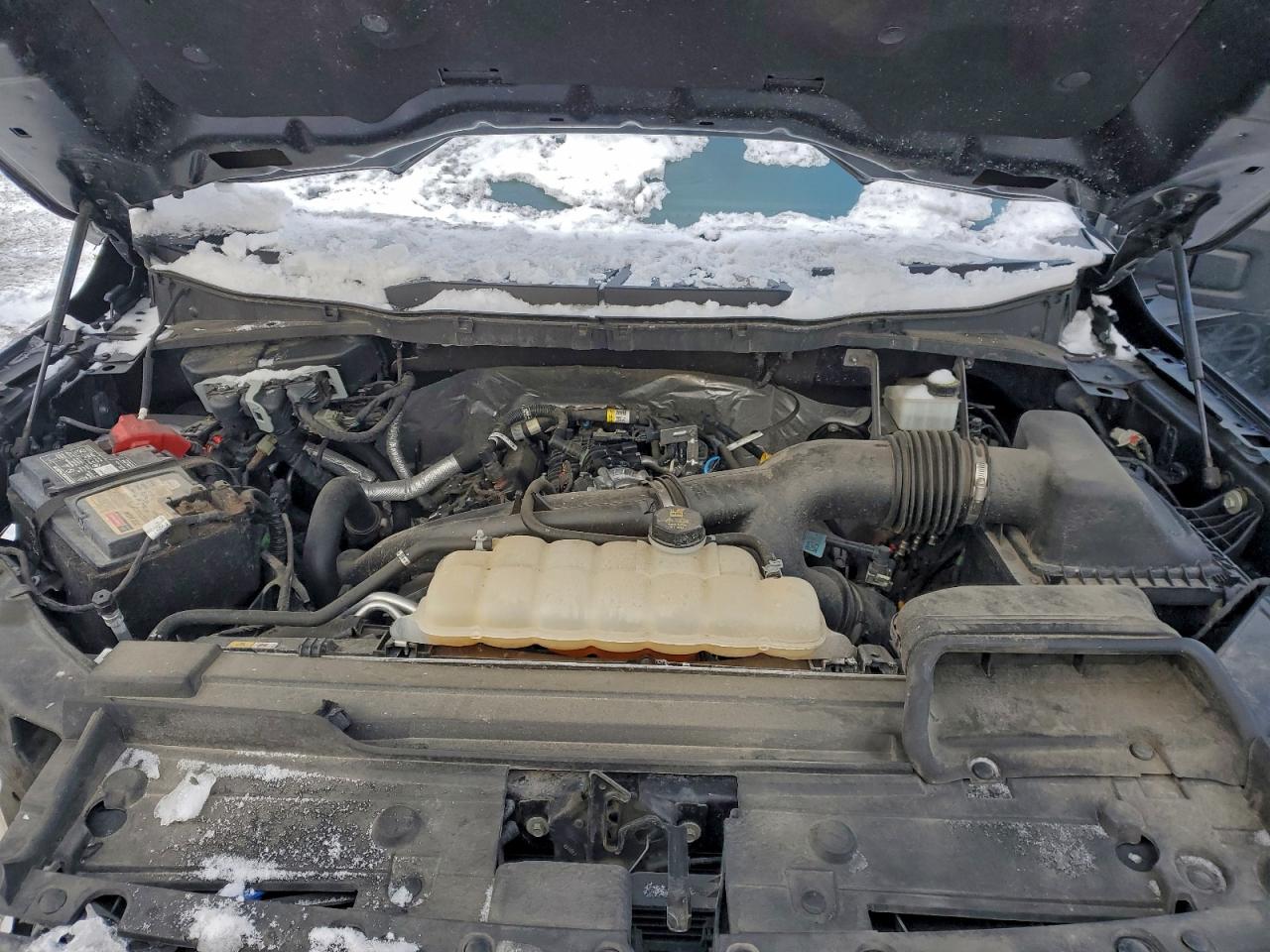 Ford F-150 Supercrew Image 11