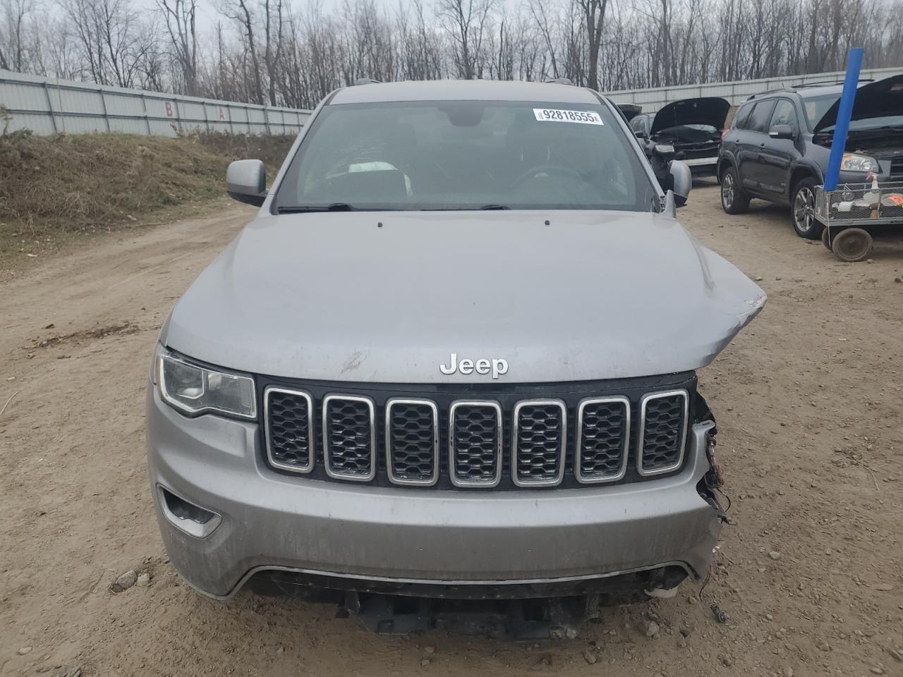 Jeep Grand Cherokee Laredo Image 4