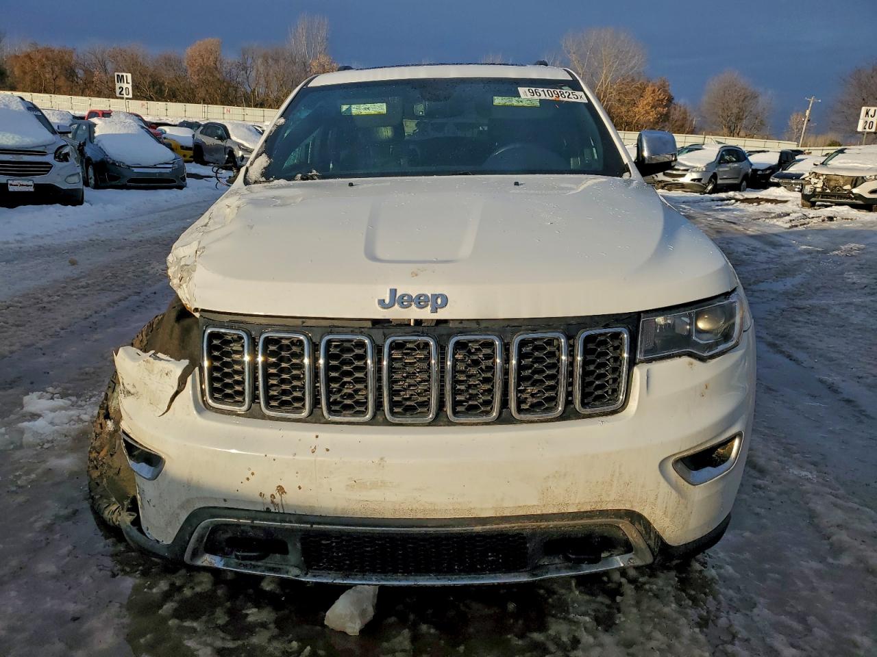 Jeep Grand Cherokee Limited Image 4