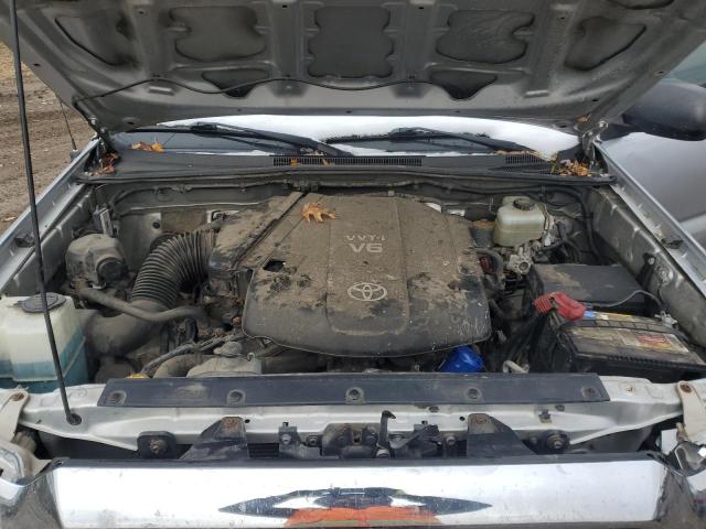 Toyota Tacoma Image 10