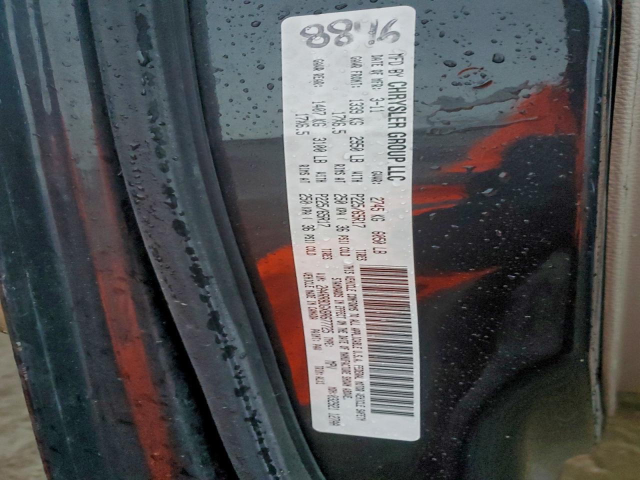 Chrysler Minivan Touring L Image 9