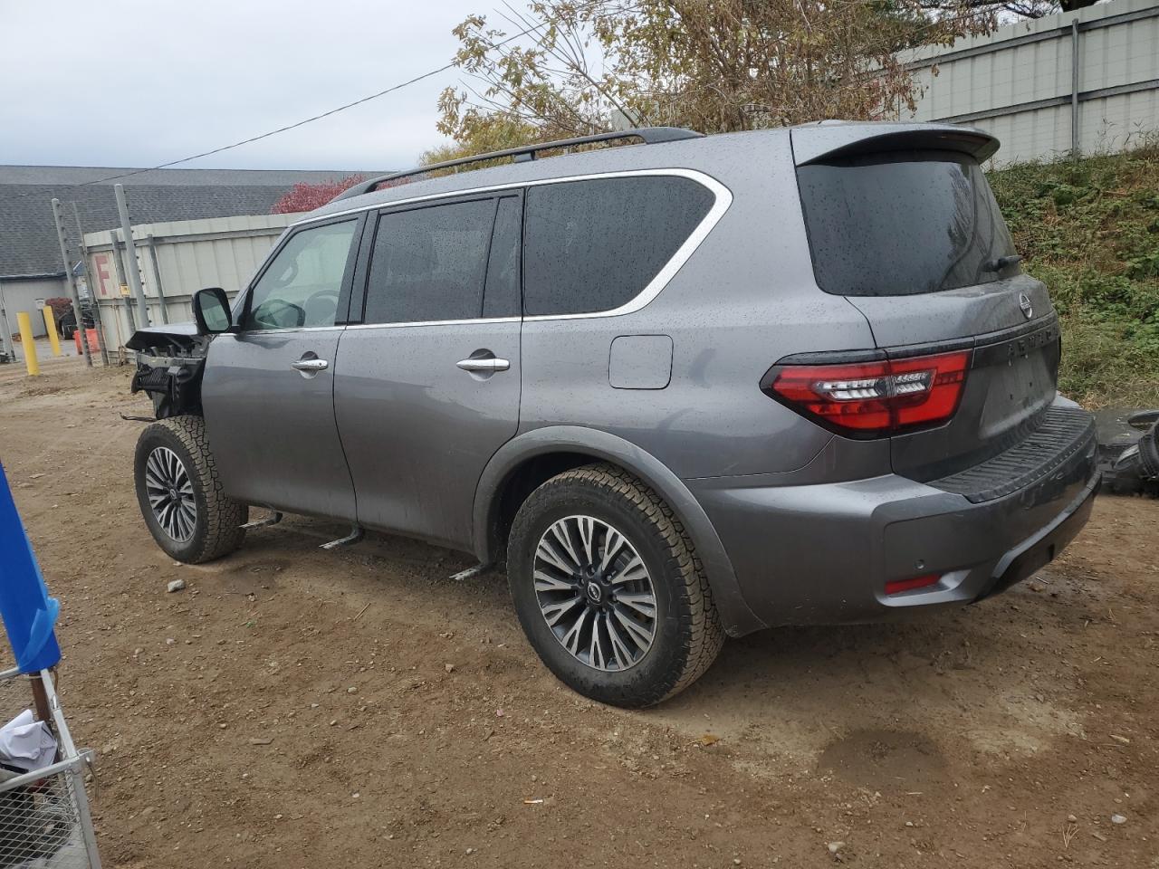 Nissan Armada Sl Image 3