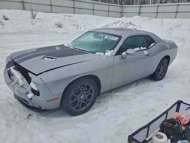 Salvage Dodge Challenger
