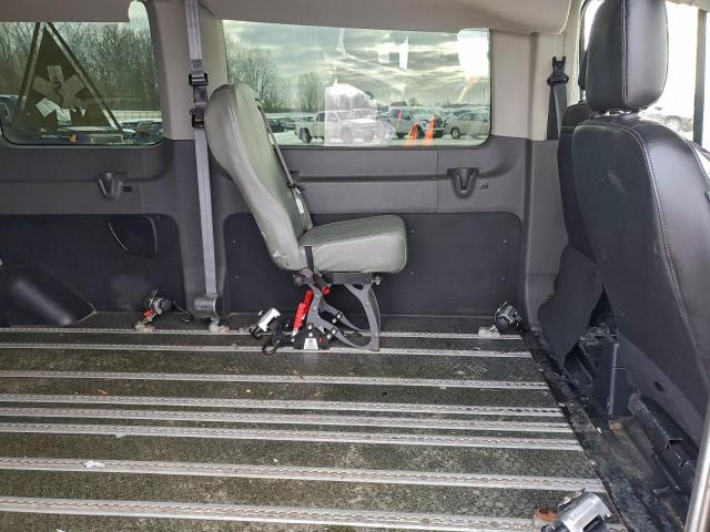 Ford Transit T-350 Image 12