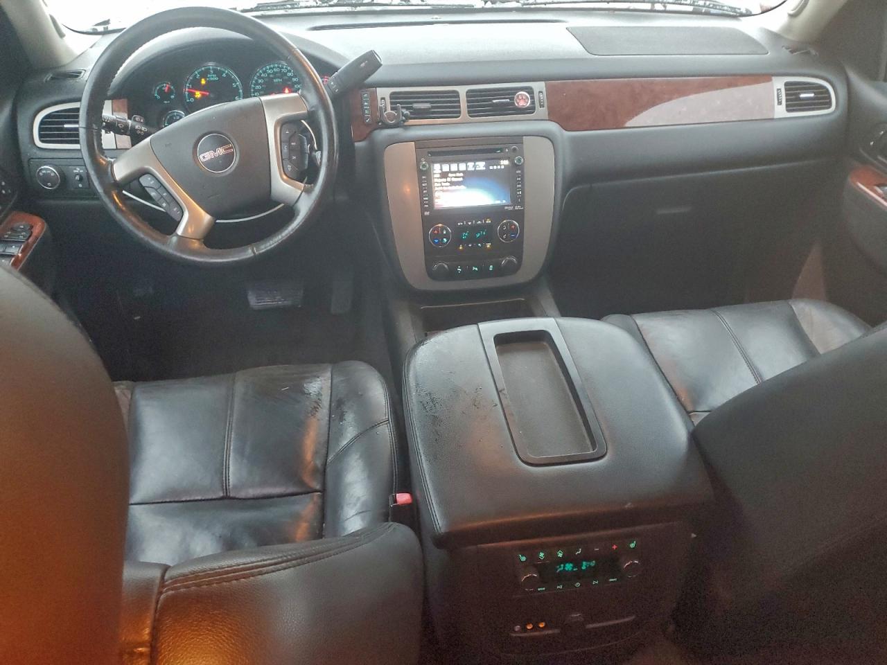 GMC Yukon K1500 Slt Image 11