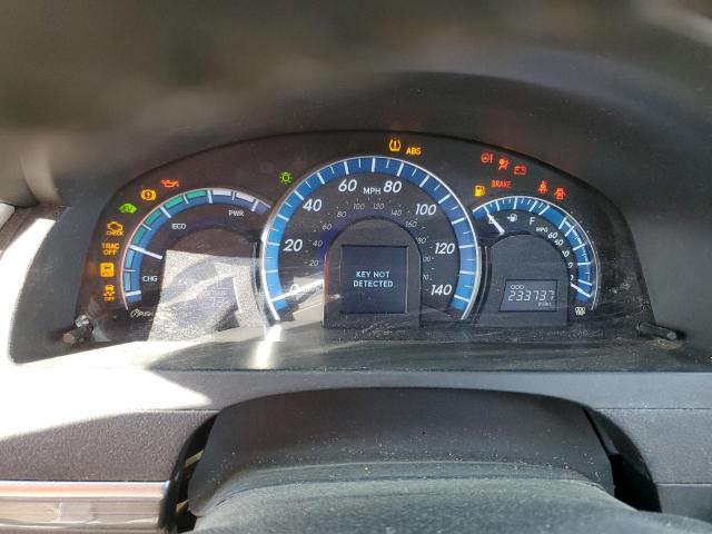 Toyota Camry Hybrid Image 11