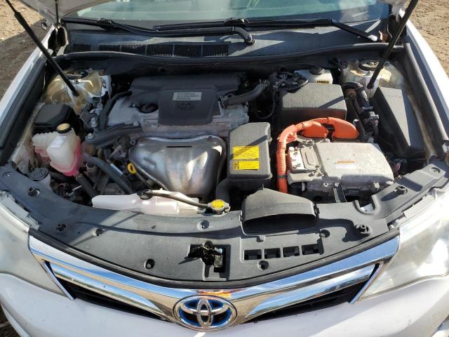 Toyota Camry Hybrid Image 8