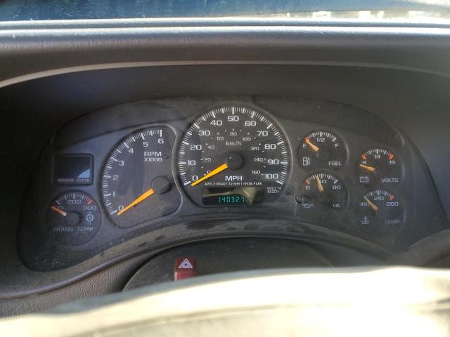 Chevrolet Silverado K2500 Image 12