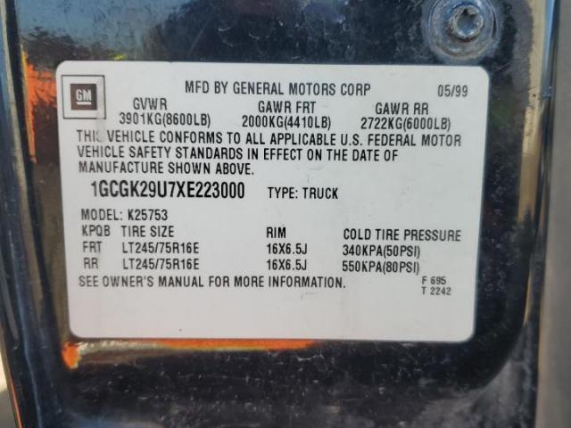 Chevrolet Silverado K2500 Image 7