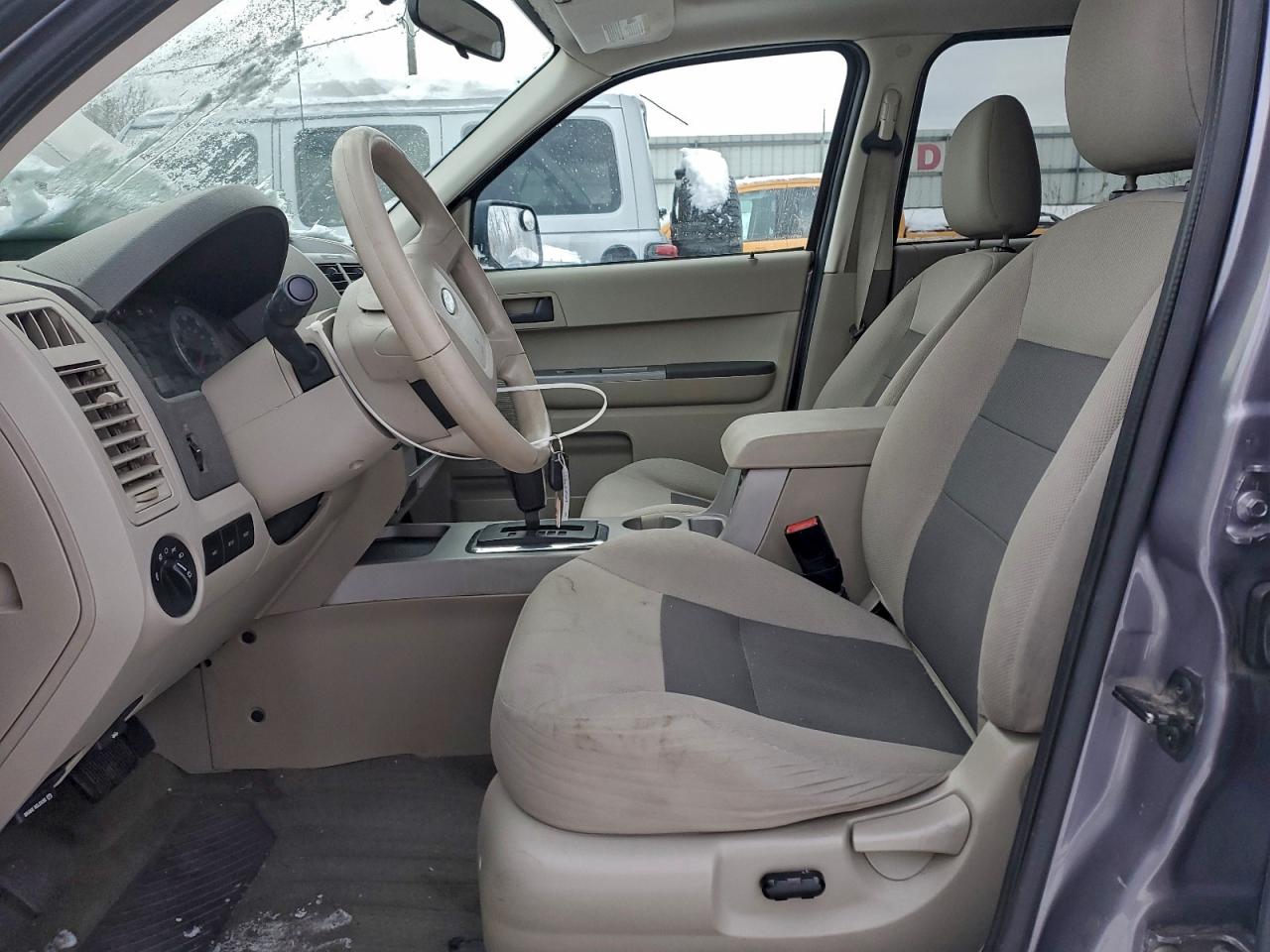 Ford Escape Hev Image 6