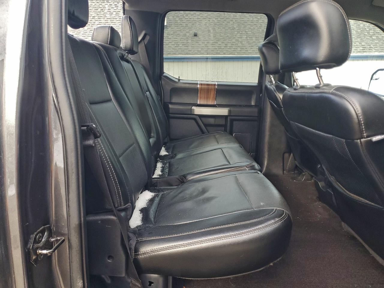 Ford F-150 Supercrew Image 6