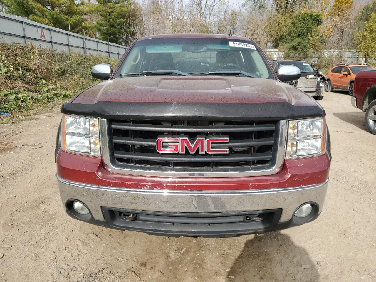 GMC Sierra K1500 Image 4
