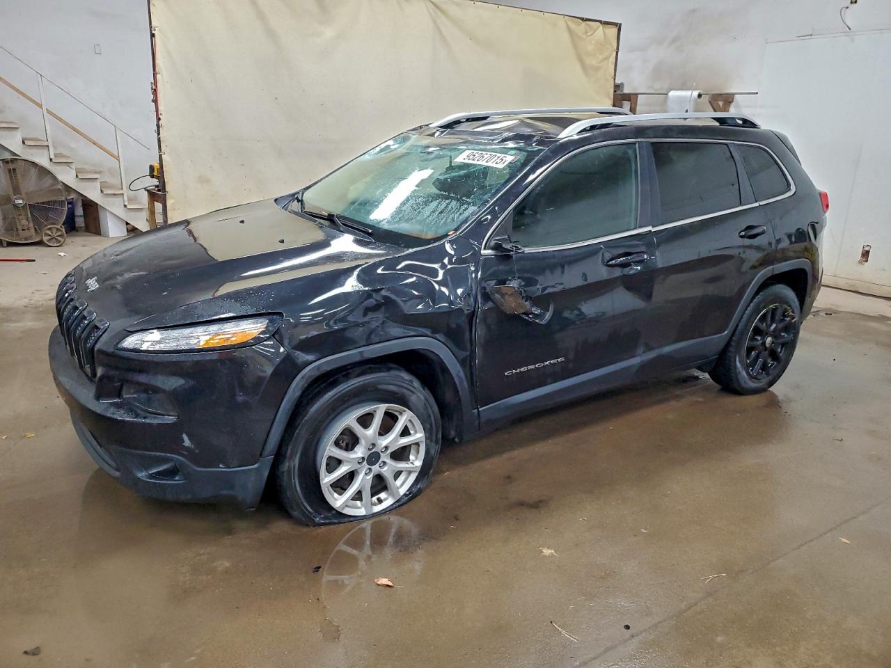 Jeep Grand Cherokee Latitude Image 1