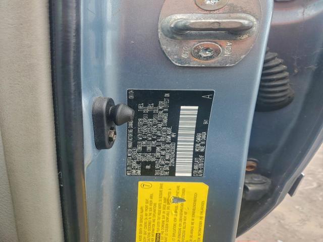 Lexus RX 330 Image 10