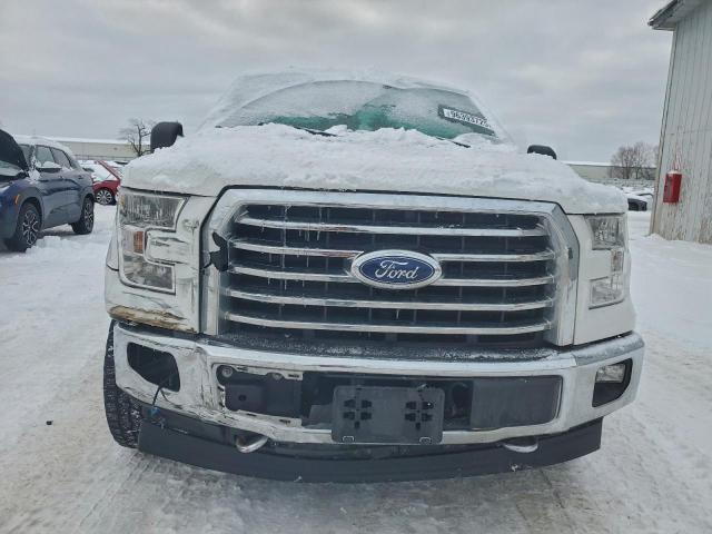 Ford F-150 Supercrew Image 8