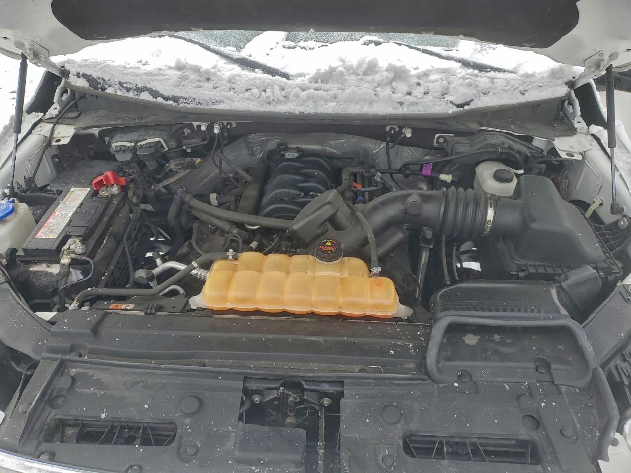 Ford F-150 Supercrew Image 10