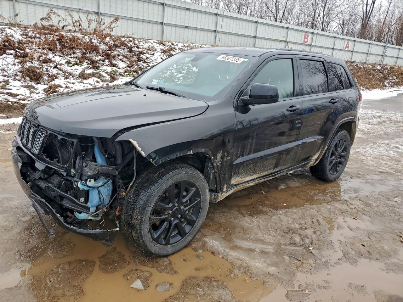 Jeep Grand Cherokee Laredo Image 1