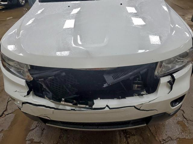 Jeep Grand Cherokee Overland Image 6