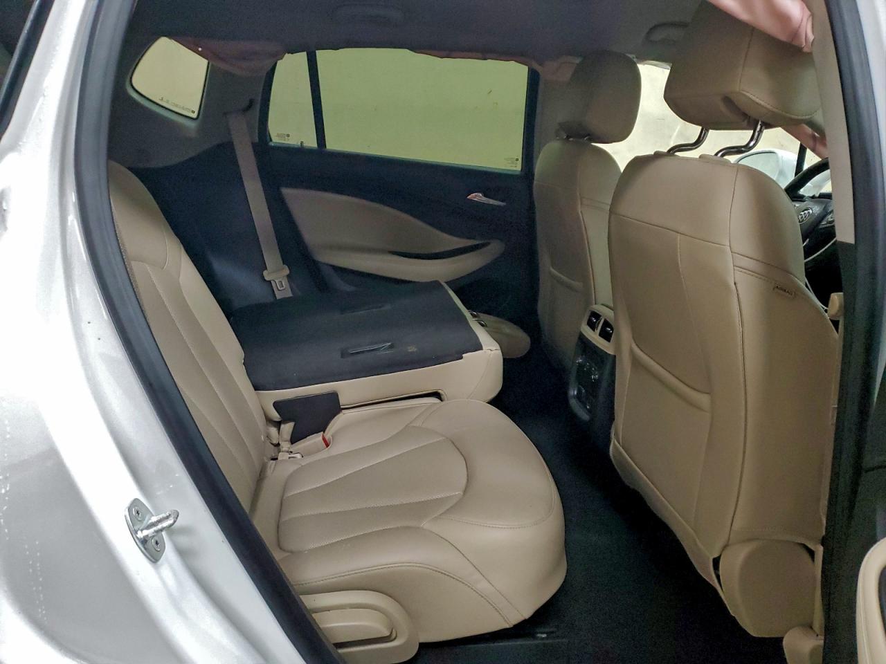 Buick Envision Essence Image 12