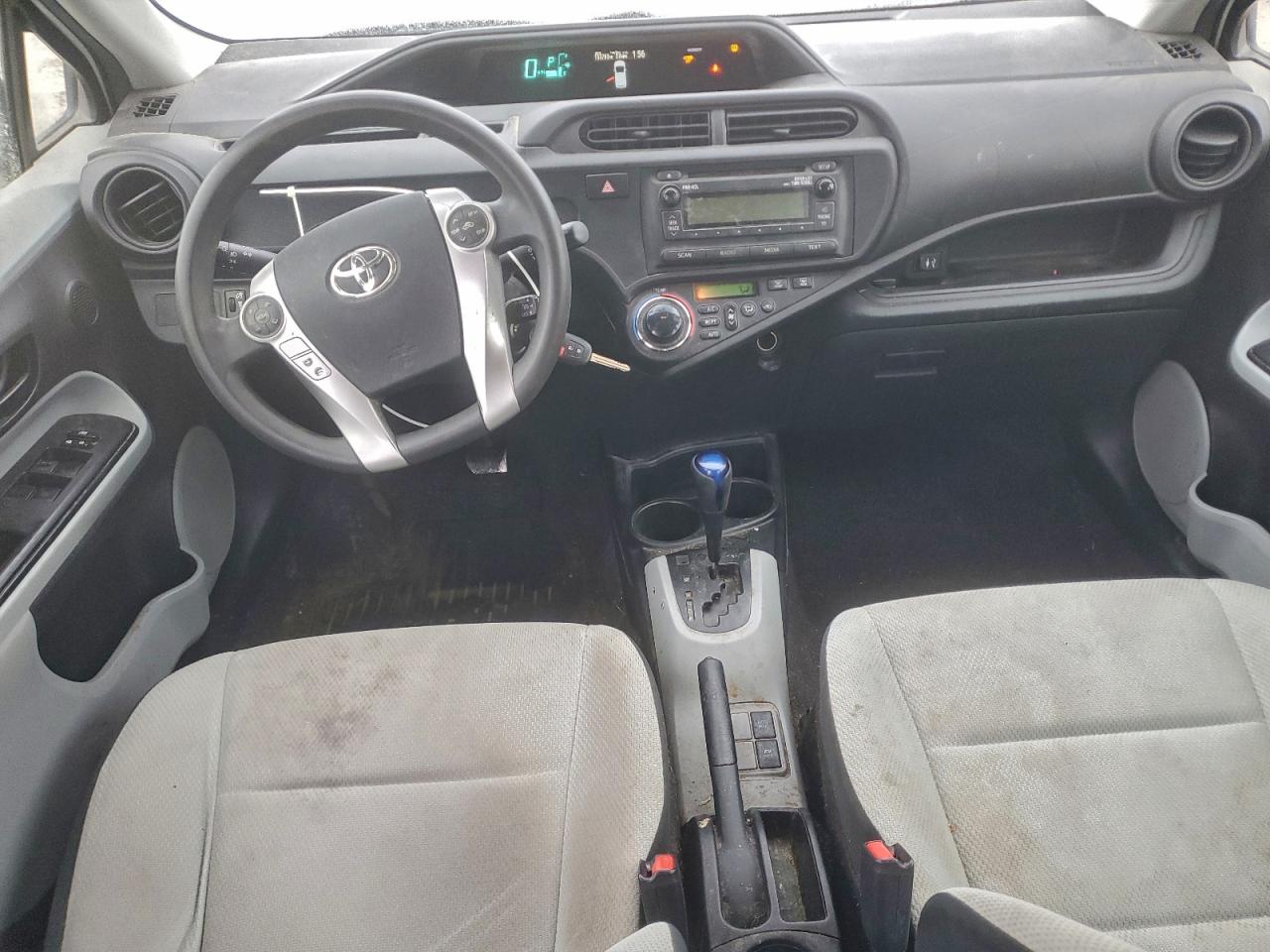 Toyota Prius Image 4