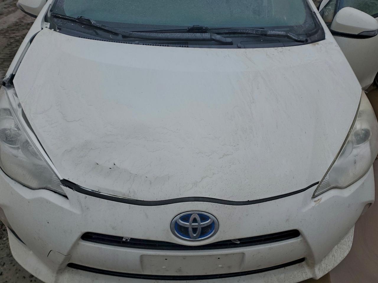 Toyota Prius Image 6