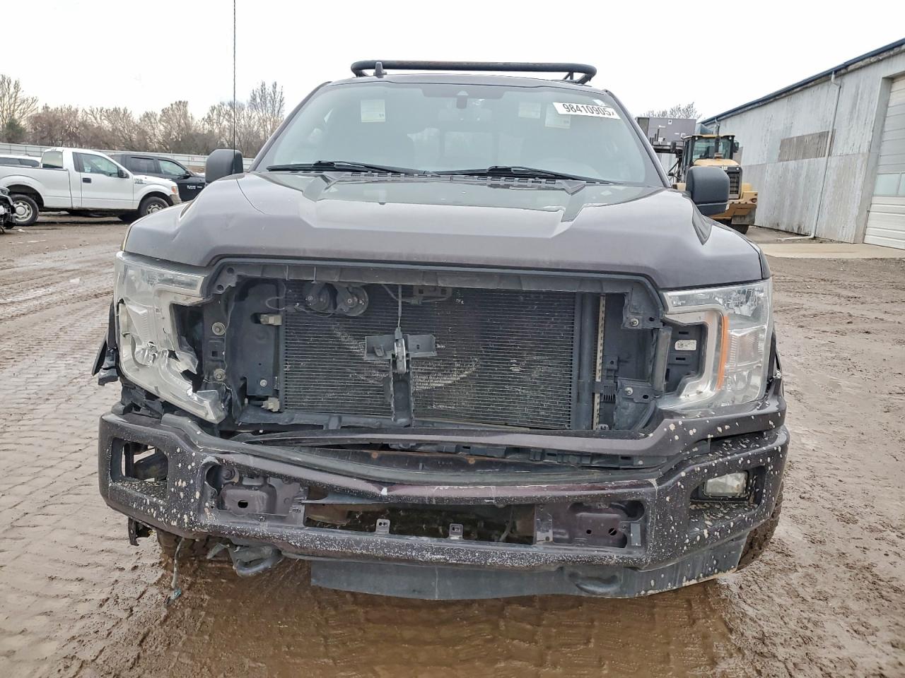 Ford F-150 Super Cab Image 3