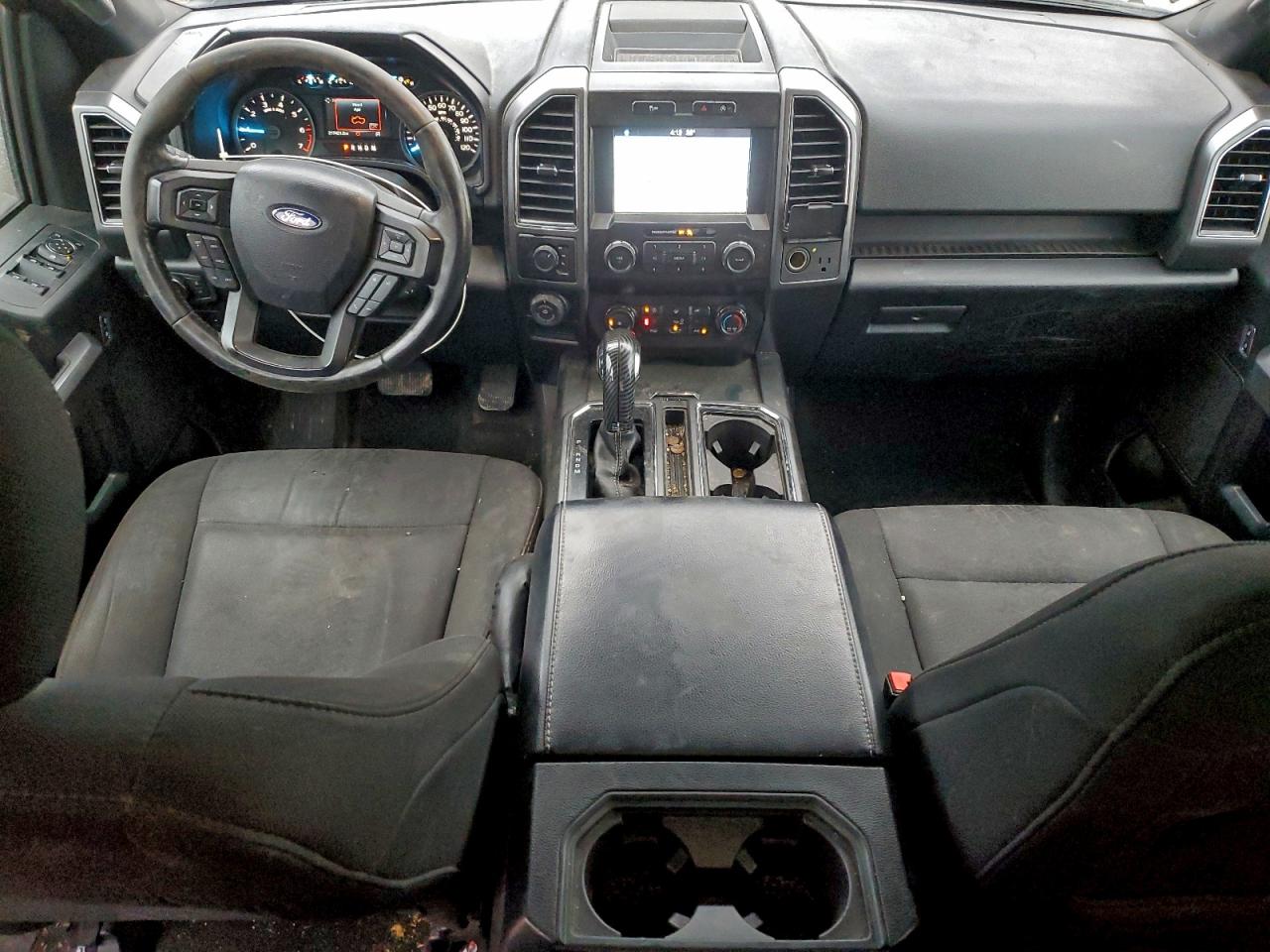 Ford F-150 Super Cab Image 4