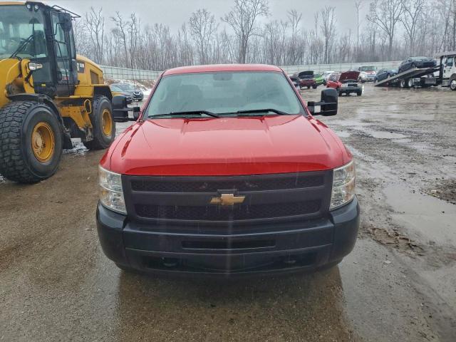 Chevrolet Silverado K1500 Image 9