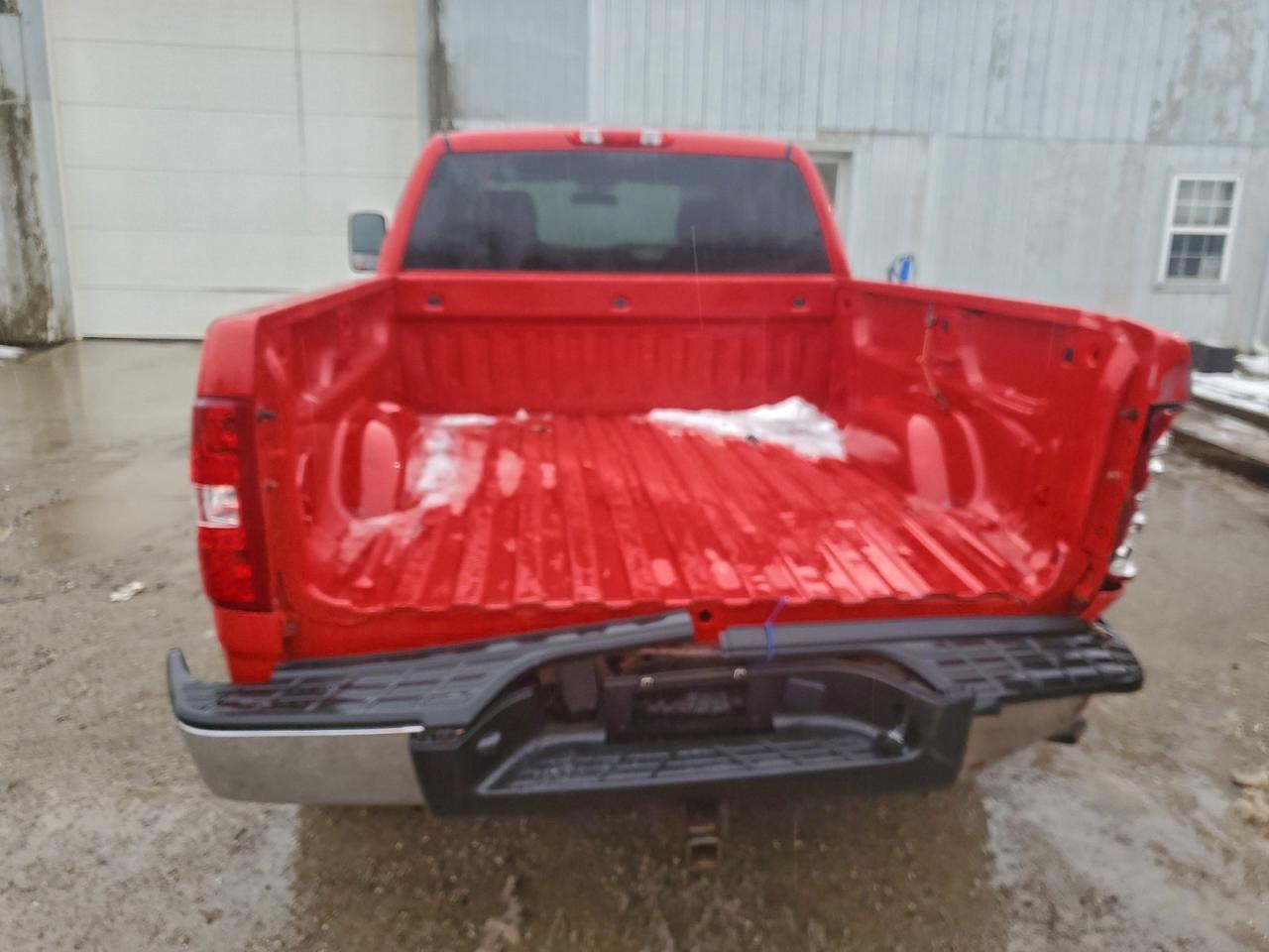 Chevrolet Silverado K1500 Image 11